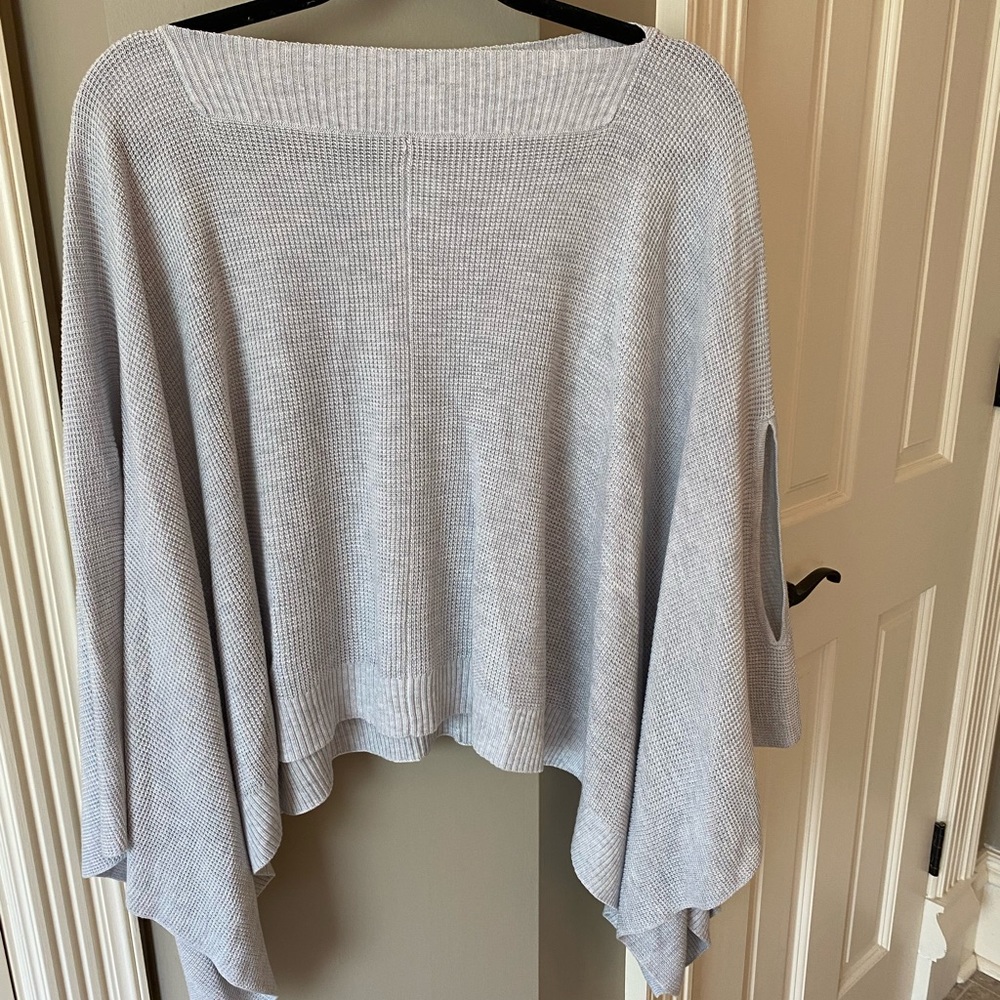 Lululemon Knit Poncho, Steel Gray